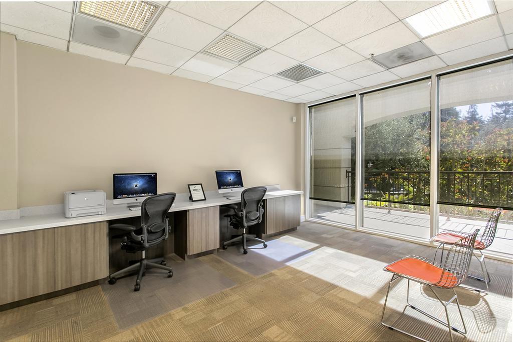 Eaves Mountain View At Middlefield Apartment Bagian luar foto